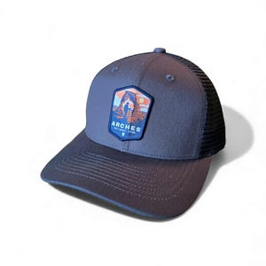 Arches National Park Trucker Hat: Stylish Outdoor Snapback Cap for Adventurous Men & Women