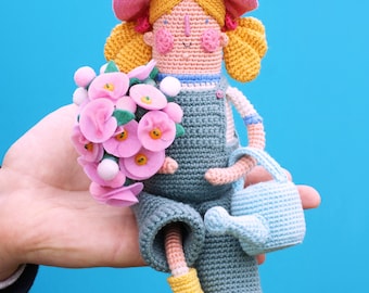 Crochet Pattern - Josephine the Loyal Gardener (PDF file)