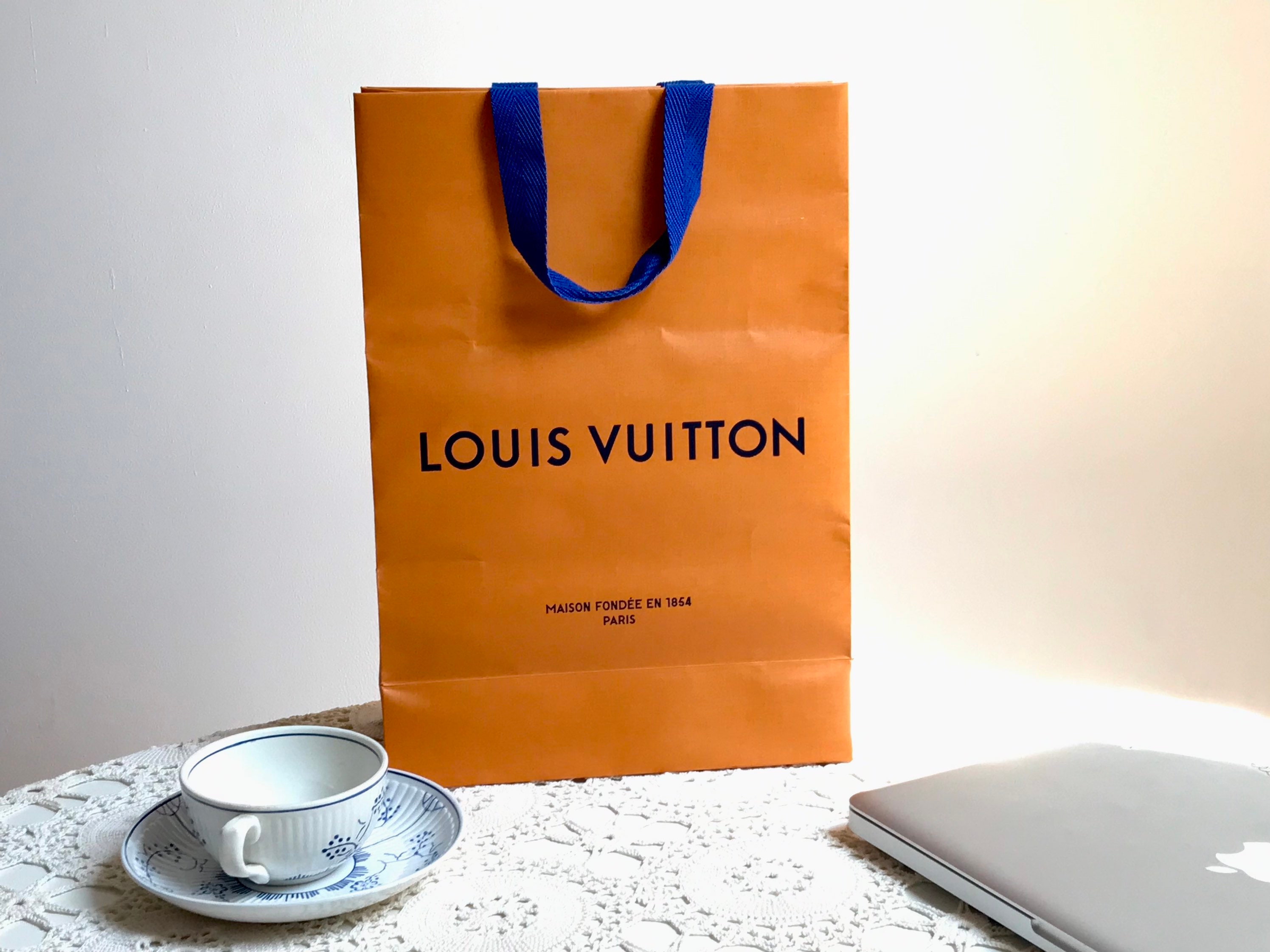 Louis Vuitton Paper Shopping Bag 