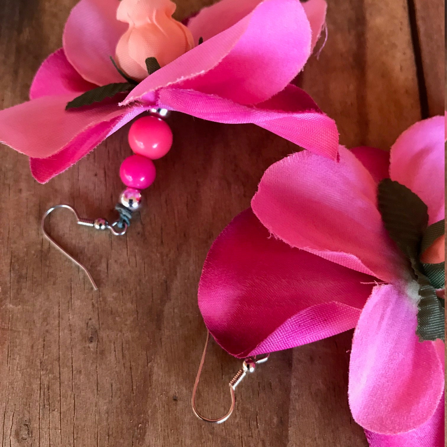 Silk flower earrings. stunning shades of pink. Beautiful, light weight