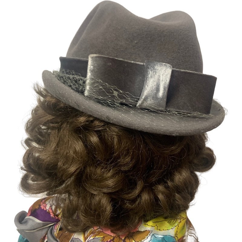 Vintage 60’s Union Made Deluxe Velour Merrimac Body Gray Cloche Hat Velvet Bow Vintage 60 main image 2
