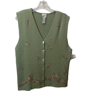 New Dead Stock Vintage Floral Embroidered Cotton Blend Cottage Core Coastal Sweater Vest Spring