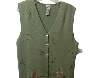 New Dead Stock Vintage Floral Embroidered Cotton Blend Cottage Core Coastal Sweater Vest Spring