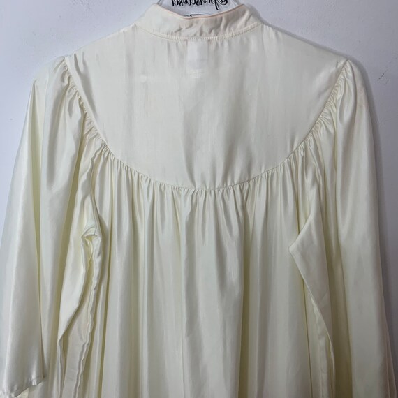 Vintage 1970’s Barbizon Cream Long Satin Nightgow… - image 7