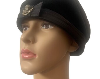 Vintage 50’s Mid Century Capital Black Velour Pill Box Hat Rhinestone Accent Vintage 50 main image 2