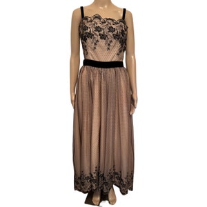 Vintage 50’s Black Lace Swiss Dot Taffeta Formal Long Sleeveless Gown Homecoming Prom Dress.