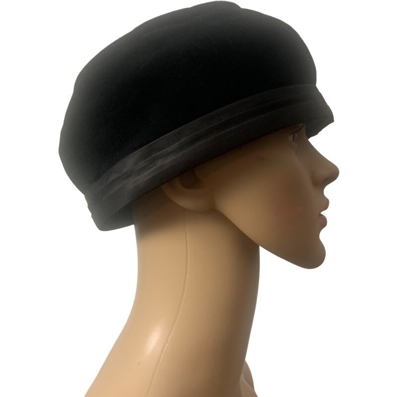 Vintage 50’s Mid Century Capital Black Velour Pill Box Hat Rhinestone Accent Vintage 50 main image 4