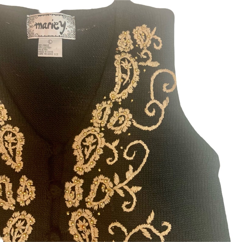 Vintage 80\u2019s Black Tan Metallic Gold Paisley Sweater Vest