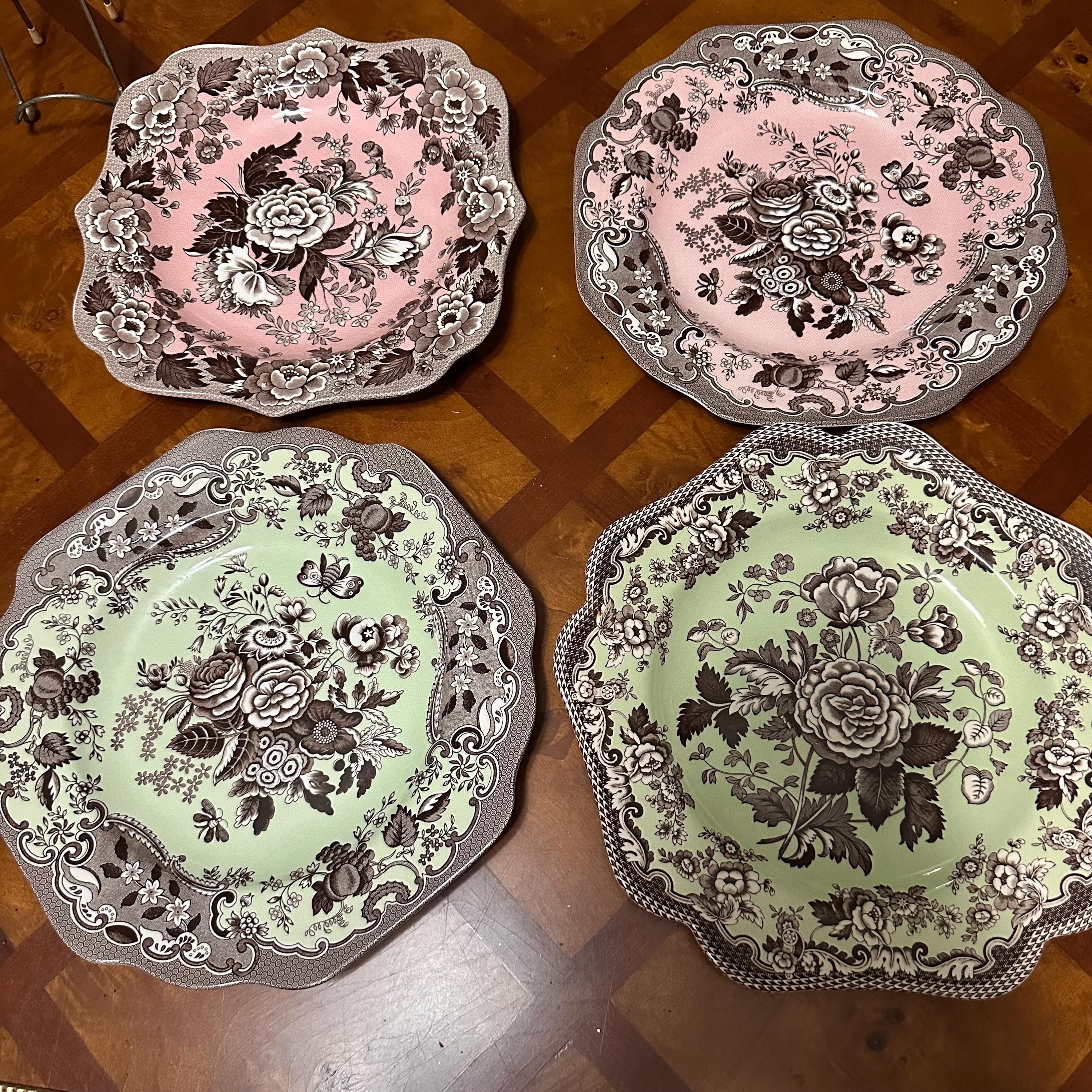 Spode Archive Collectionのクランベリーランチプレート Spode Archive Collectionのクランベリーランチプレート