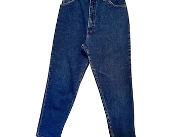 Vintage 2000 Women’s Wrangler High Waisted Blue Denim 100% Cotton Straight Leg Jeans Western High Rise Mom Jeans