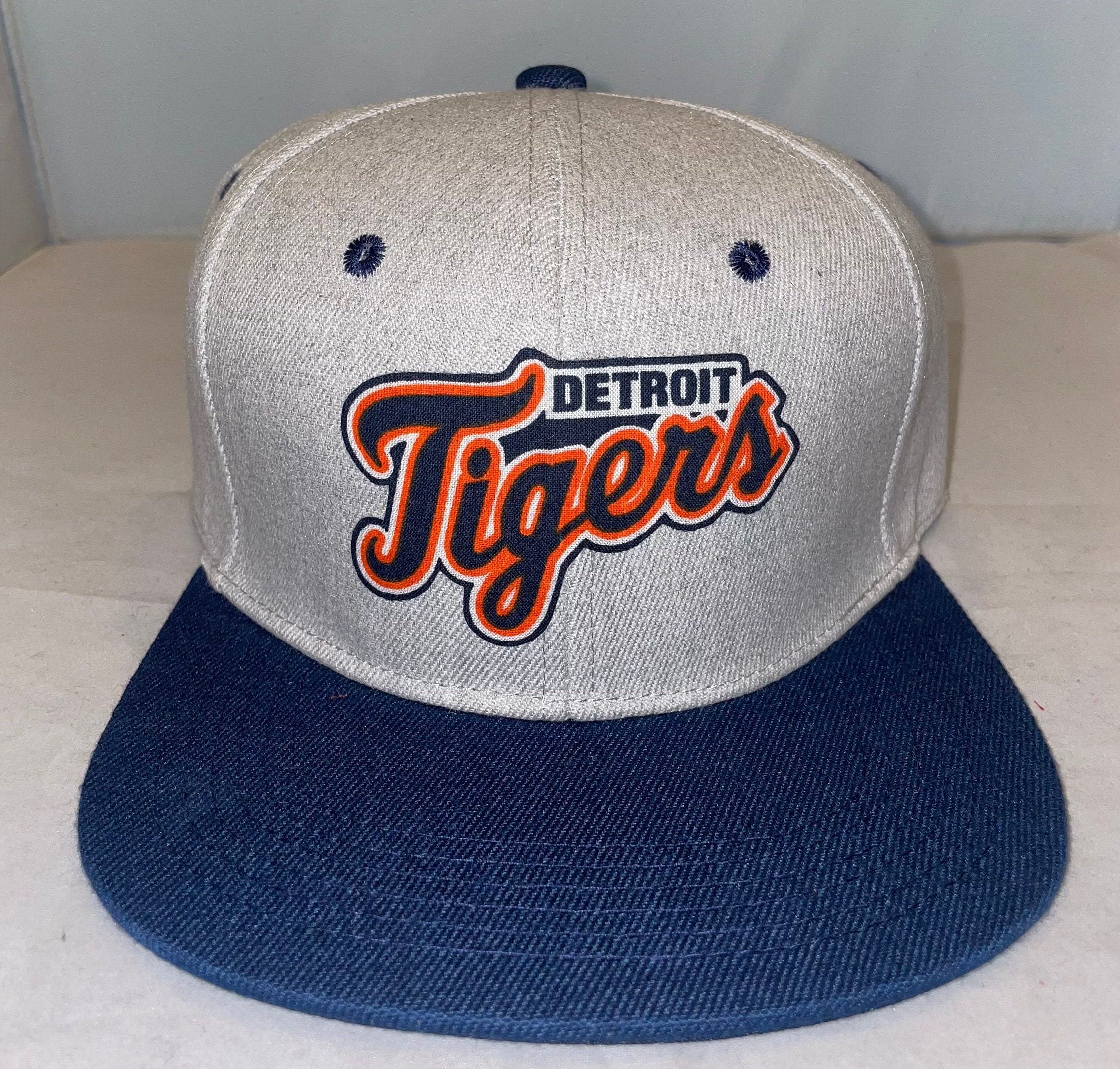 detroit tigers rainbow hat