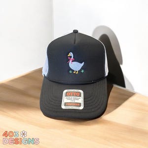 Embroidered Goose Trucker Hat – Cottagecore Duck Hat with Bow, Farmcore Foam Mesh Cap