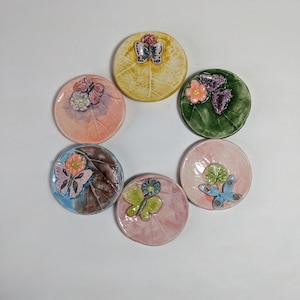 Ceramic tea bag holder or teaspoon rest, Colorful butterfly tea cozy, Tea spoon holder with butterfly decorations, Teabag rest