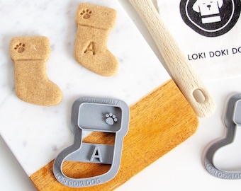 Monogrammed Cookie Cutter, Christmas Stocking Shaped Biscuit Stamp, Homemade Dog Treat, Personalized Dog Cookies, Custom Christmas Dog Gift