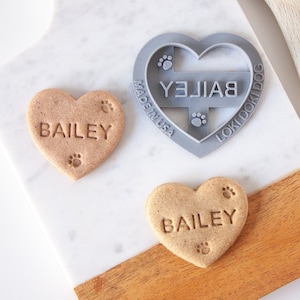 CUSTOM NAME Dog Cookie Cutter, Personalized Heart Dog Cookie Cutter, Biscuit Stamp, Name Cookie Cutter, Valentine's Day Dog Treats, Pet Gift