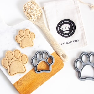 Large Paw Print Stamp