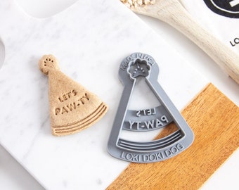 PARTY HAT Let's Pawty Dog Cookie Cutter, Birthday Hat Shaped Cookie Cutter, Barkday Biscuit Stamp, Pet Treat Homemade, Party Treats