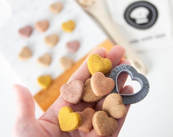 Extra Mini HEART Cookie Cutter l Small Heart Dog Biscuit Cutter l Valentine's Day Treat Stamp l Dog Cookie Cutter l Puppy Gift I Pet Gift