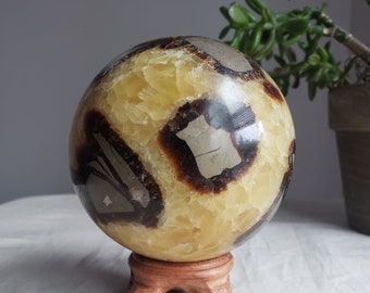 Esfera de cristal septaria: Bola de cristal única marrón (89 mm)