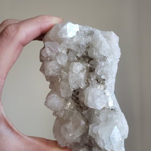 Apofylliet, apofylliet exemplaar, apofylliet mineraal, apofylliet kristal, apofylliet