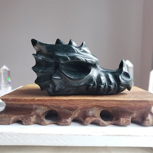 Dark green Moss agate dragon head, dragon crystal, dragon head, moss agate, dragon skull, dragons, dragon crystals, crystal dragon