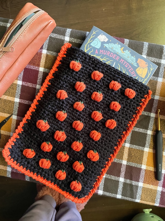 Pumpkin Book Sleeve Crochet Pattern / Crochet Book Cover / Pumpkin Crochet Pattern / Digital Download / PDF / OneStopWonders