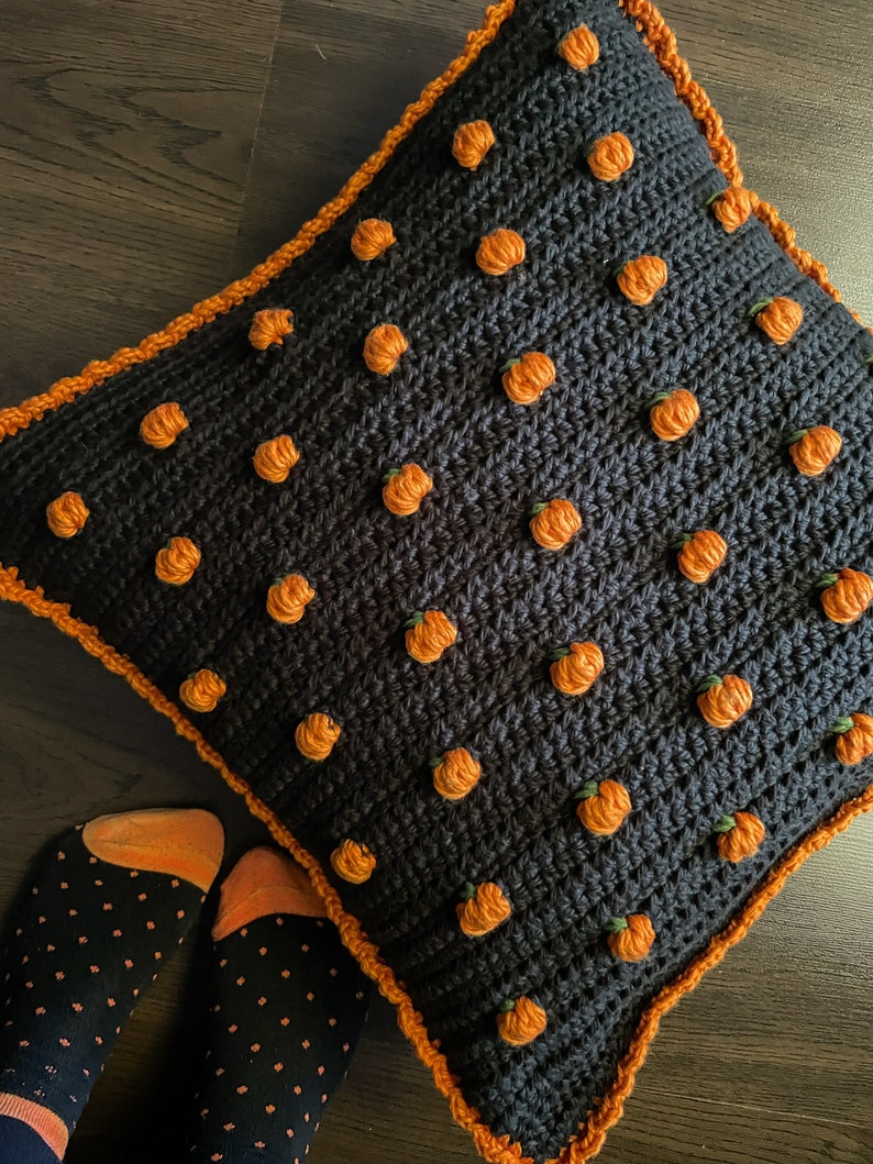 crochet halloween pillow