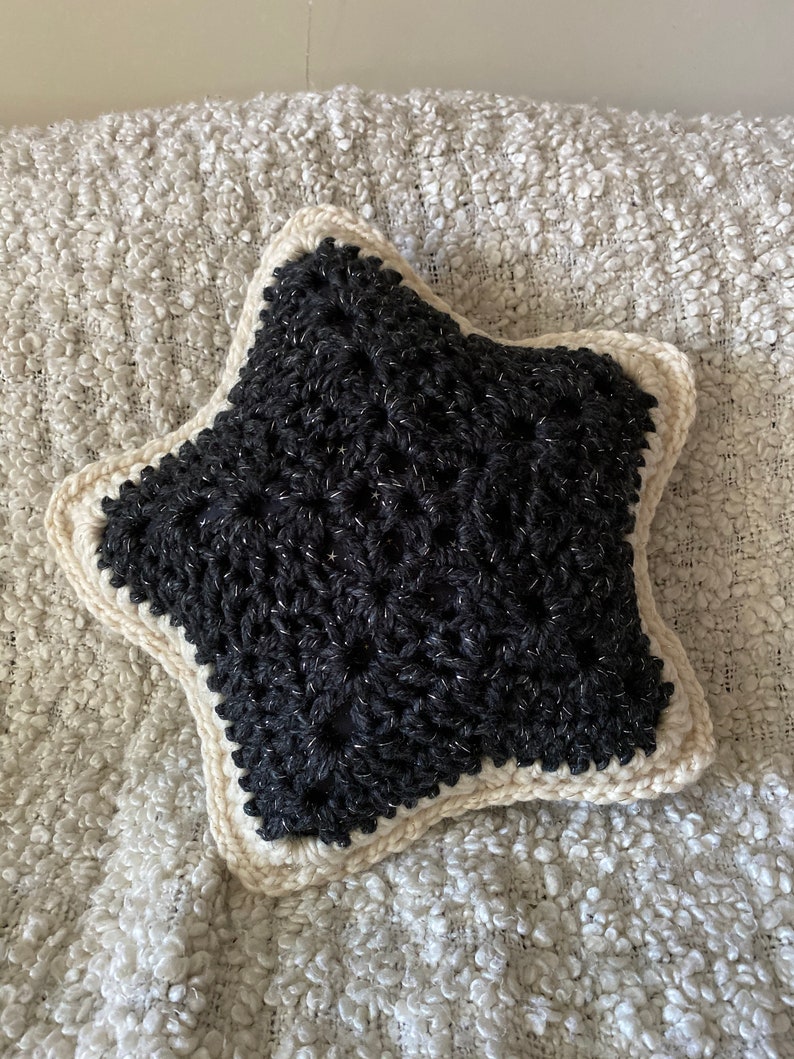 Stellar Star Pillow Crochet Pattern / Easy Star PIllow / Galaxy Pillow / Cute Star Pillow / DIY / Onestopwonders / PDF image 8