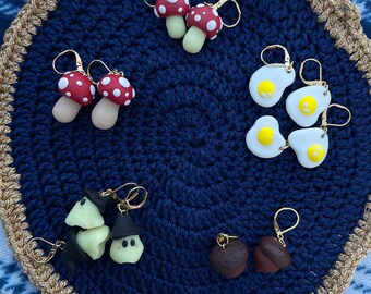 Handmade Polymer Clay Stitch Makers / Acorn, Ghost, Fried Egg, Mushroom Progress Keepers / Knit and Crochet Stitch Marker / OneStopWonders