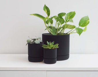 Black Plant Pot | Black Planter | Indoor Planter | Indoor Plant Pot | Minimal Plant Pot | Minimal Planter | Succulent Planter | Cactus Pot