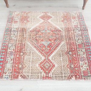 luxurious Persian Rug , vintage persian rug - runner rug , area rug , oushak rug Handmade Persian Rug - 96 x 92 cm - 3 x 3.1 Feet - F2122