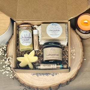 Lavender Oatmeal Stress Relief Gift Box Aromatherapy Spa Gift Set for Relaxation and Self Care Birthday Gift Thinking of You Gift