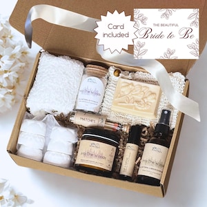 Spa Day Package for Bride-To-Be Pamper Day Natural Spa Gift Basket for Stress Relief Engagement Present For Friends Bridal Shower Presents