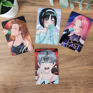Tarjetas fotográficas con vídeos musicales animados de Corea