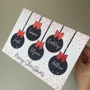 Personalisierte Weihnachtskarte für die Familie, Familien Weihnachtskarte, Kugel Weihnachtskarte, Karte von der Familie, Weihnachtskarte, Glitzerschleife