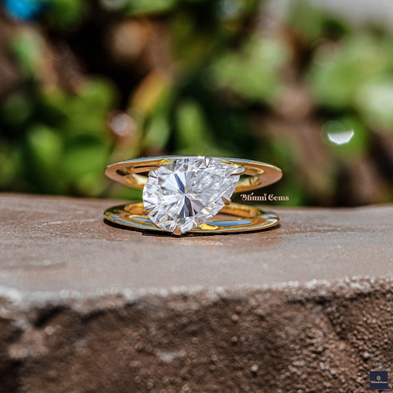 East-West Moissanite Solitaire Ring | Bashert Jewelry 4.5 / Please Choose (Required)