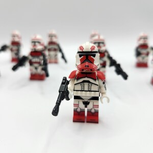 Star Wars Minifigures Red Clone Trooper Set of 12 With Commanders and Unique Weapons not Made by ...