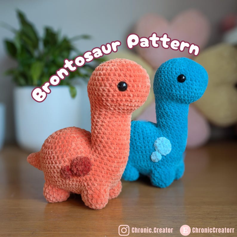 Schema all'uncinetto per dinosauri in PDF / Peluche amigurumi Brontosauro a bassa cucitura / Giocattolo adatto ai principianti immagine 1