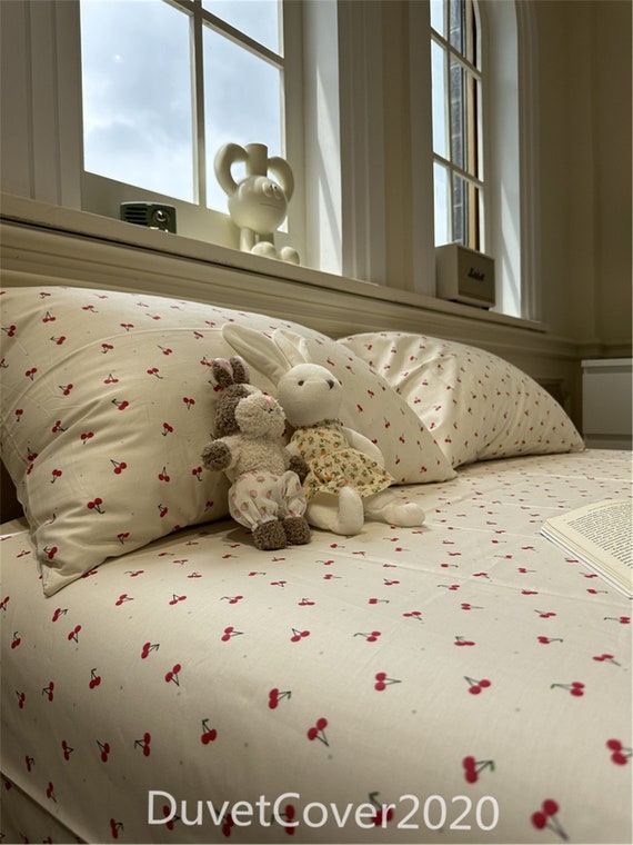White teddy fitted sheet new arrivals