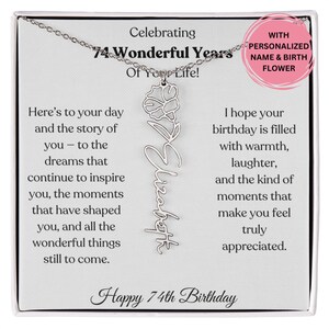Geburtsblume Namenskette 74. Geburtstag Geschenk für Frau, personalisierter Schmuck mit Karte, elegantes Geschenk für sie, individuelles Geschenk für Mutter oder Freundin