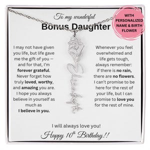 10. Geburtstagsgeschenk für Bonus Tochter - Geburtsblumen Namenskette mit Nachrichtenkarte - Stieftochter Geburtstagsschmuck von Bonus Mama oder Papa