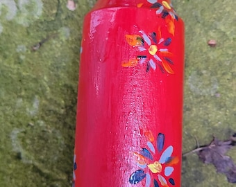 Vintage Folk Art Rolling Pin: Hand-Painted Floral Wood