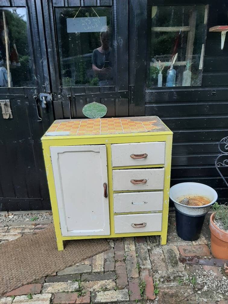 Old kitchen cupboards for sale deals