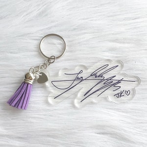 BTS Jungkook Autograph Keychain, BTS Bias Keychain, BTS Keychain, Bts Jungkook Keychain, Kpop Acrylic Keychain, Bts Merch, Bts Concert