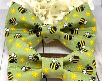 Noeud papillon abeilles pour chiens, accessoire pour chien abeilles, cadeau chiot, collier pour chien abeilles noeud papillon garçon chien, noeud chat, noeuds papillon pour animaux de compagnie, tailles très petites à grandes