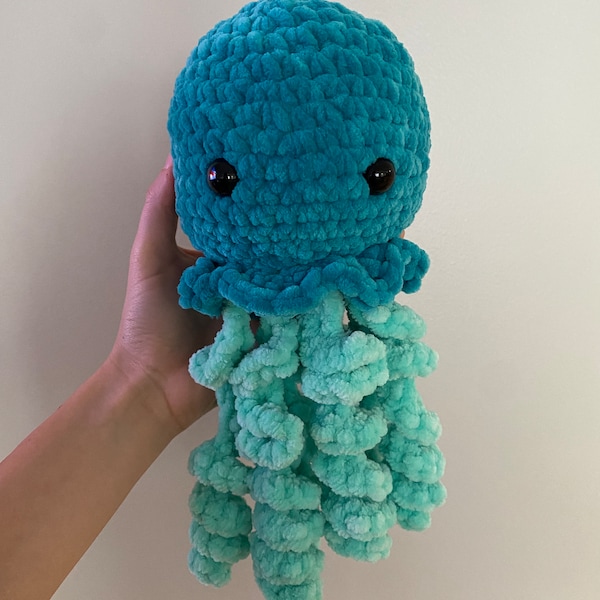 Crochet Jellyfish Plushie