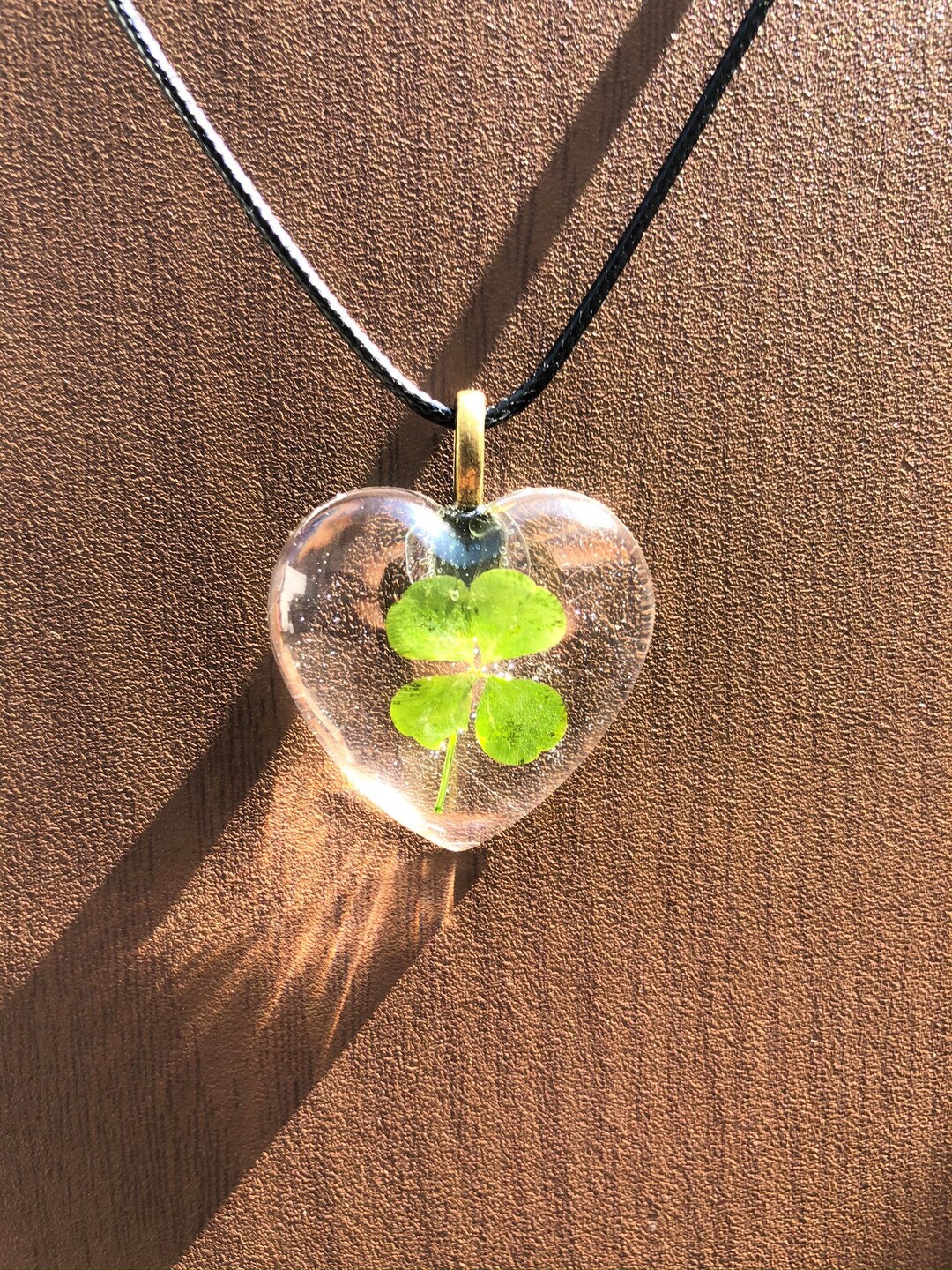 Real 4 Leaf Clover Pendant Encased in Heart Shape Resin With Black ...