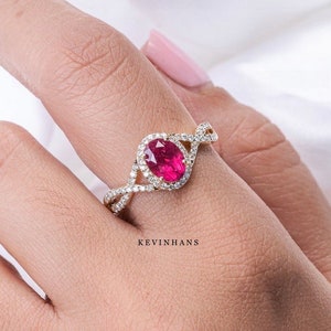 2.0 CT Oval Cut Natürlicher Rubin Verlobungsring, 14K Weißgold Rosa Rubin Ring für Frauen, Halo Ring, Jubiläumsring, Ehering, Liebesring