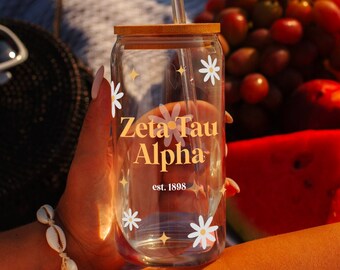 ZETA TAU ALPHA 16oz Glass Cup, Daisy Retro Design, Coffee Drink Mug, Zta Sorority Merch, Drinkware Accessory, Bid Day, Big Little Gift