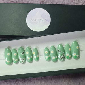 Daisy Nails Green Butterfly Nails Spring Nails Press on Nails image 2